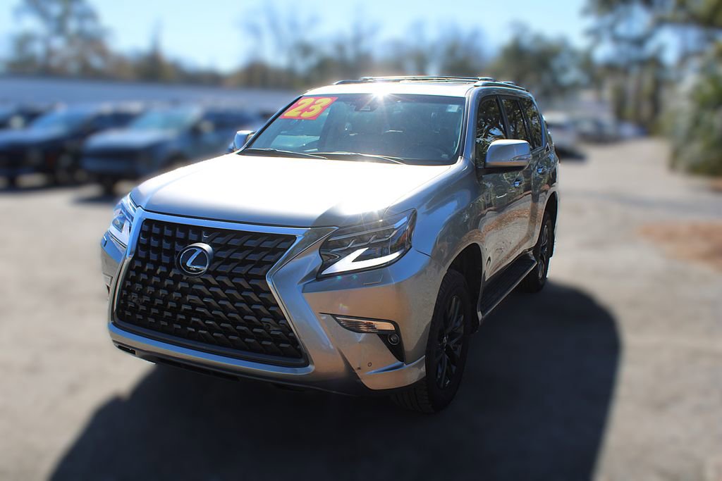 Used 2023 Lexus GX 460 Premium w/ Premium Package image 16