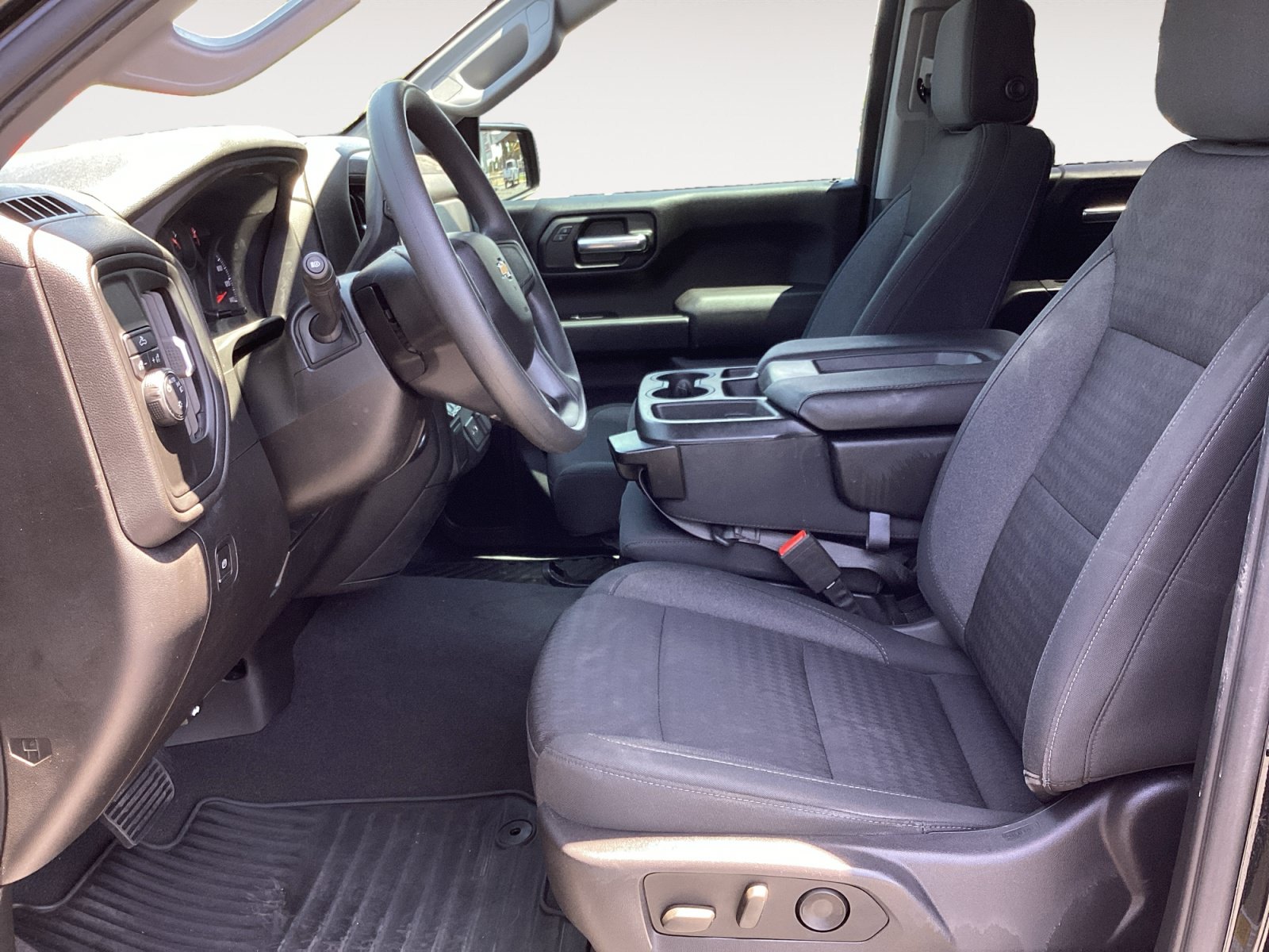Used 2022 Chevrolet Silverado 1500 Custom RWD image 24
