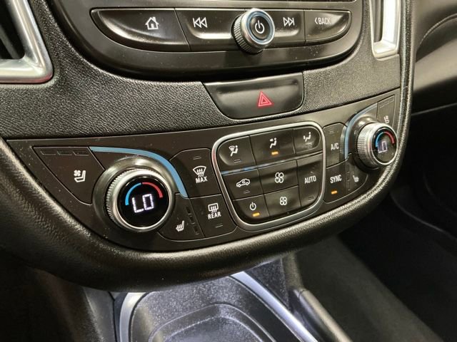 Used 2018 Chevrolet Malibu Premier w/ Premier Sun and Wheel Package image 23