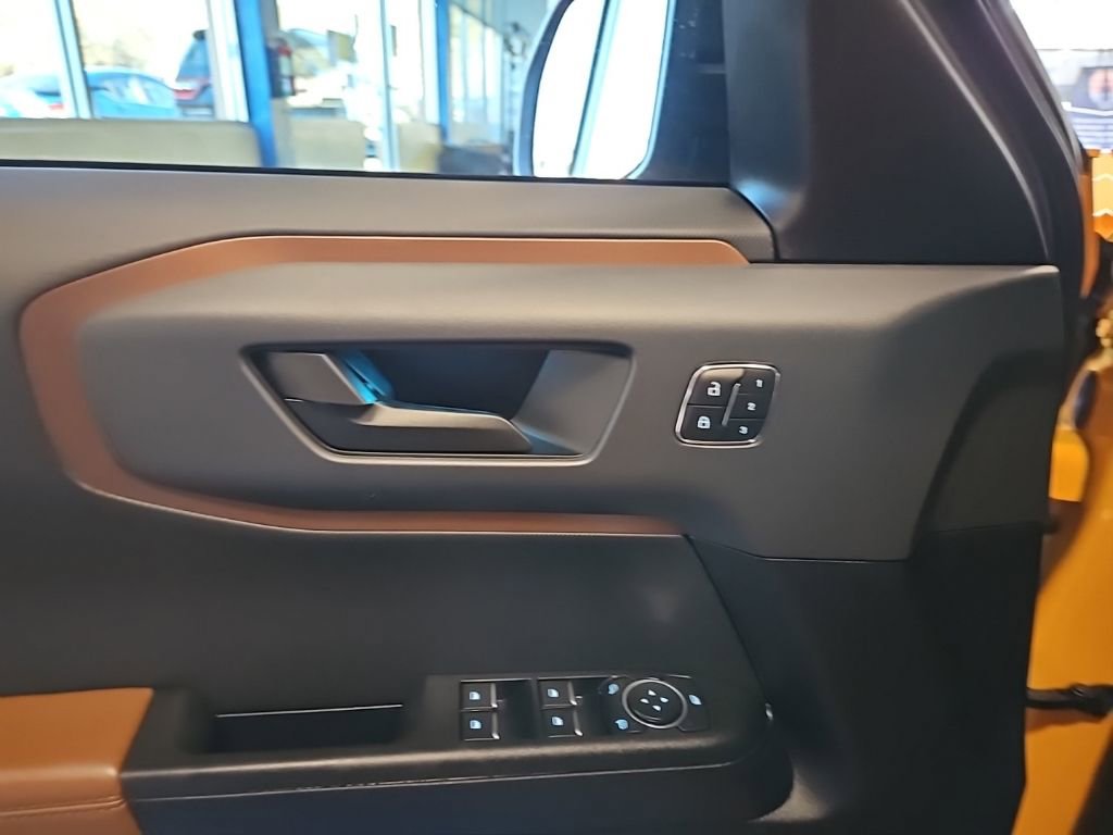 Used 2023 Ford Bronco Sport Outer Banks w/ Tech Package image 19