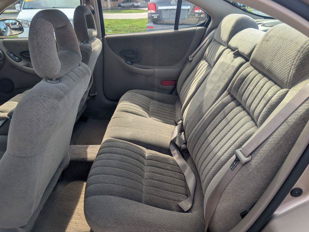 Used 2003 Pontiac Grand Prix GT FWD image 10