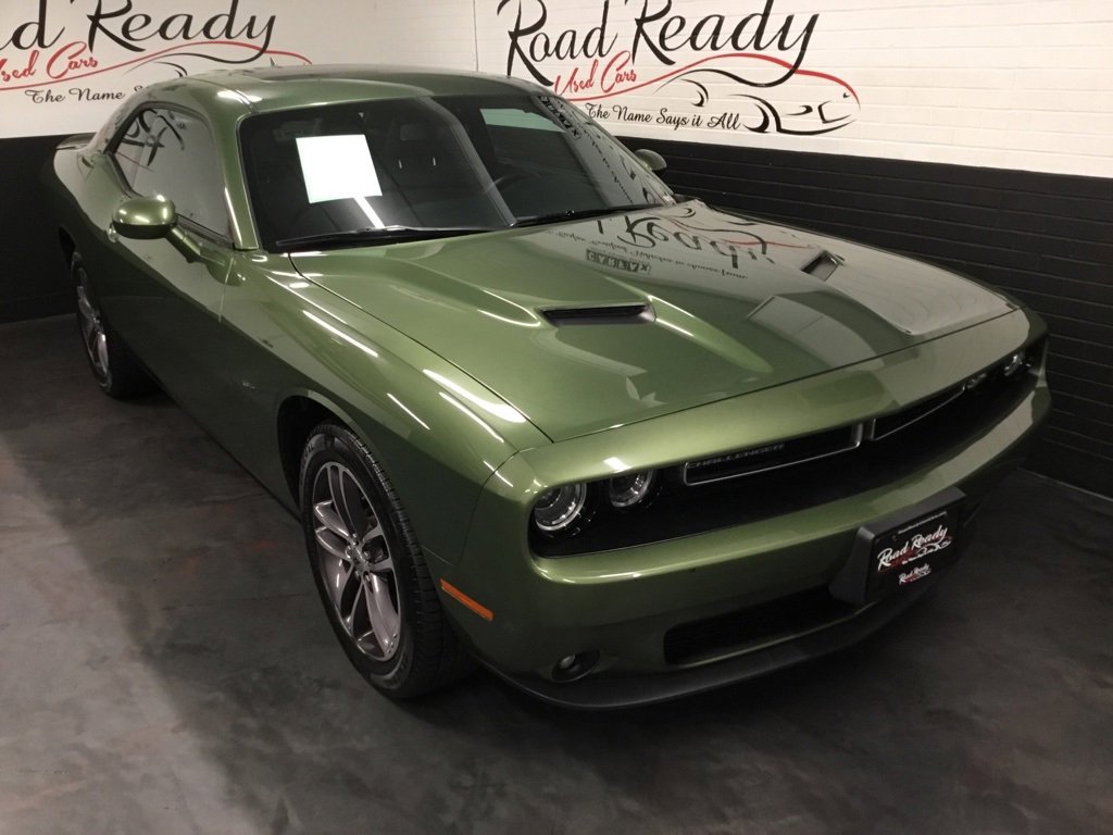 Used 2018 Dodge Challenger GT image 2