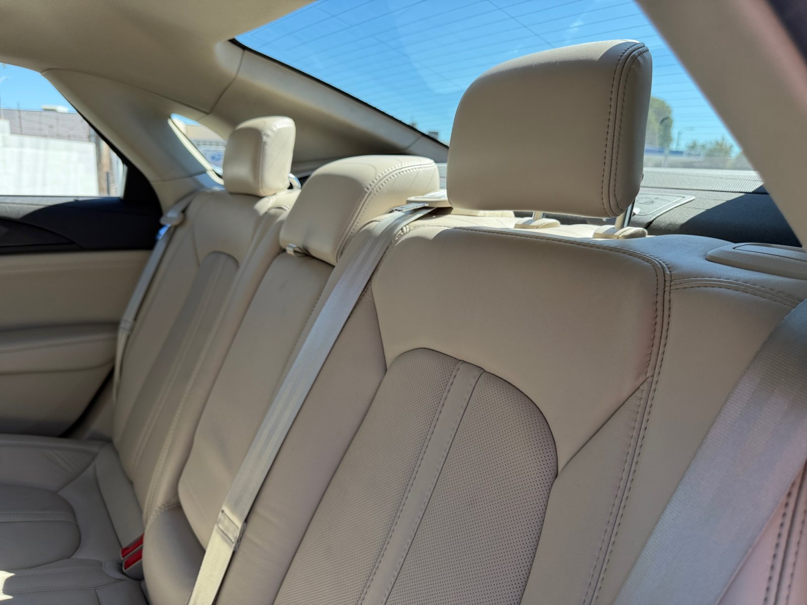 Used 2020 Lincoln MKZ Reserve w/ Luxury Package FWD image 21