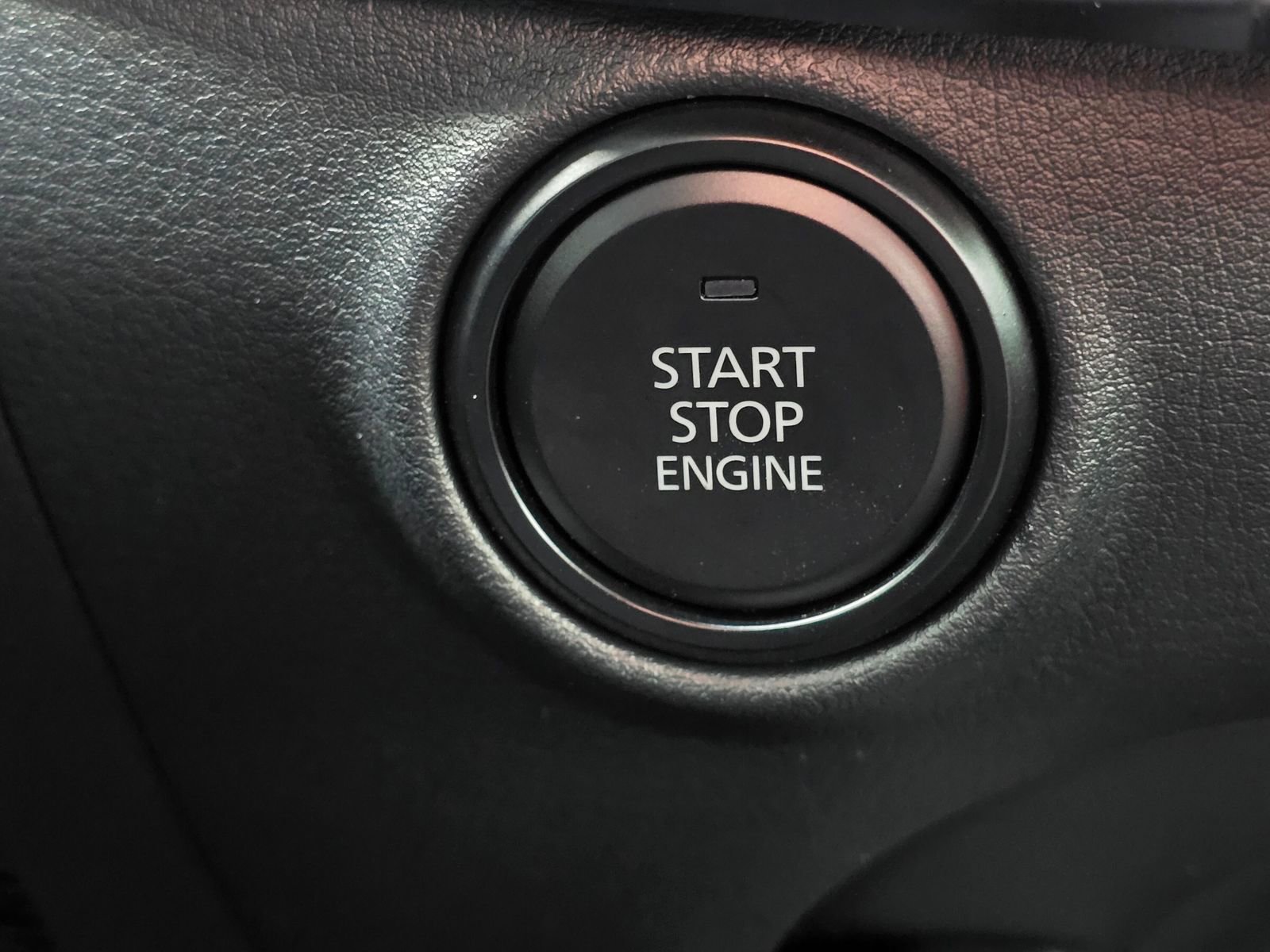 Used 2024 MAZDA MAZDA3 s image 34