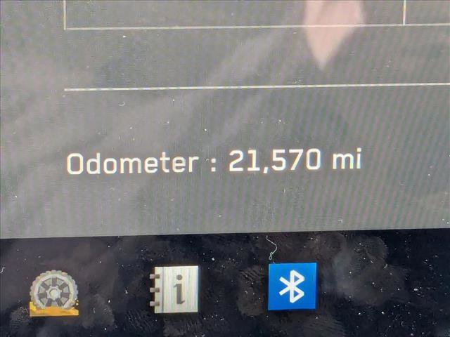 Used 2024 Tesla Cybertruck AWD Crew Cab image 15