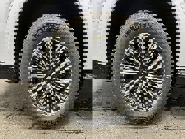 New 2026 Cadillac Escalade IQL Luxury image 12