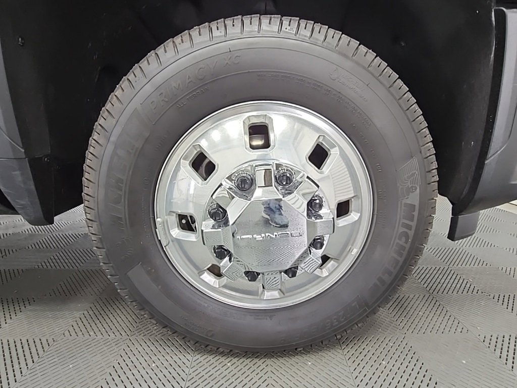 Certified 2024 GMC Sierra 3500 Denali w/ Denali Reserve Package image 48