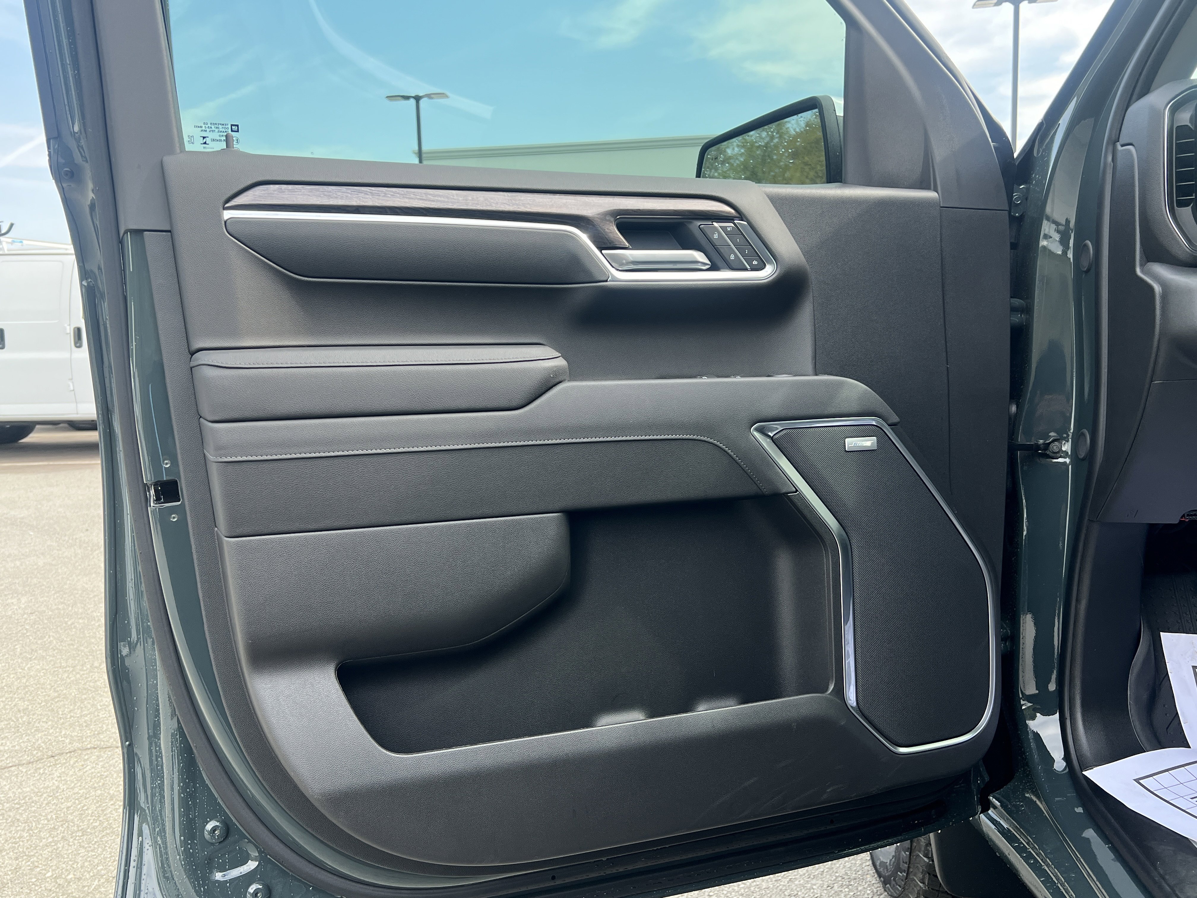 New 2026 Chevrolet Silverado 1500 LTZ w/ Technology Package image 15