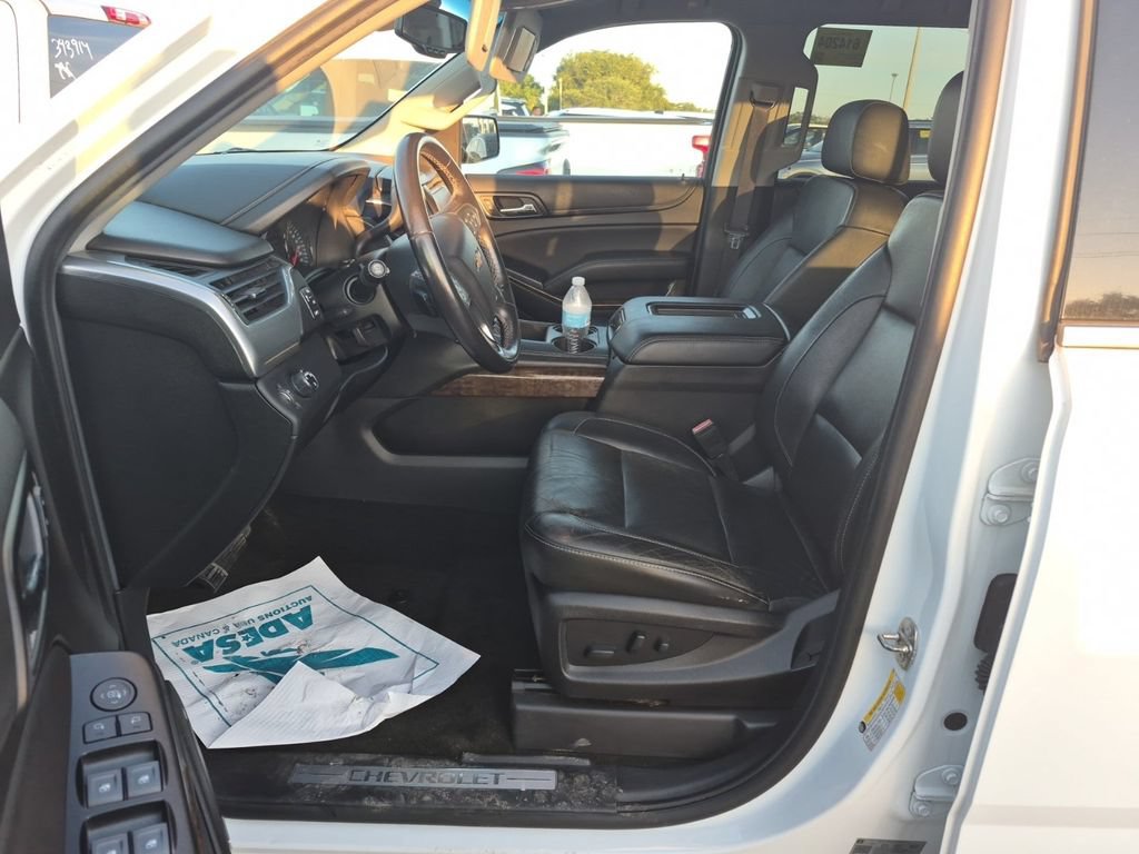 Used 2018 Chevrolet Suburban LT RWD image 7