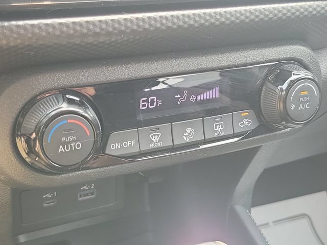 Used 2021 Nissan Kicks SV FWD image 18