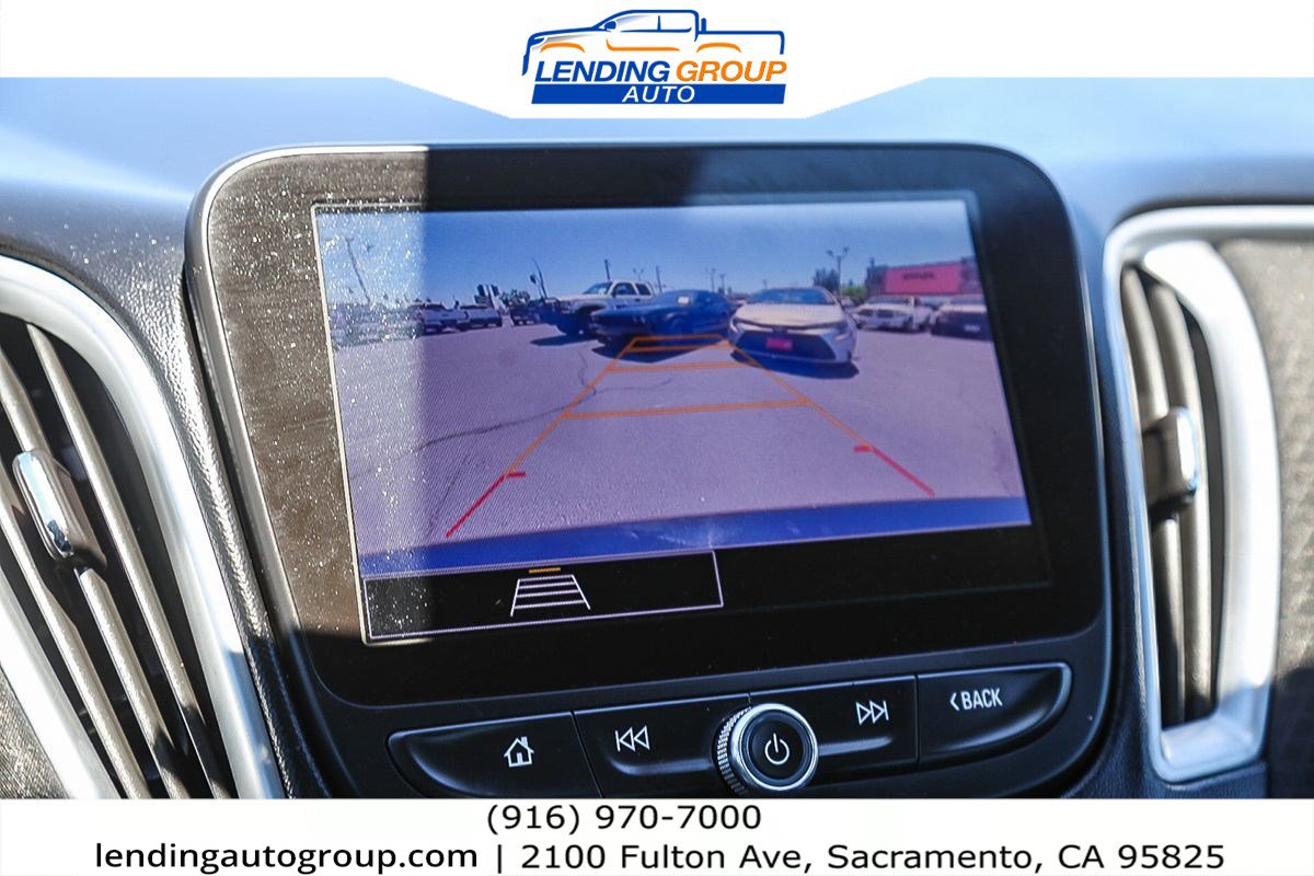Used 2023 Chevrolet Malibu LT FWD image 23