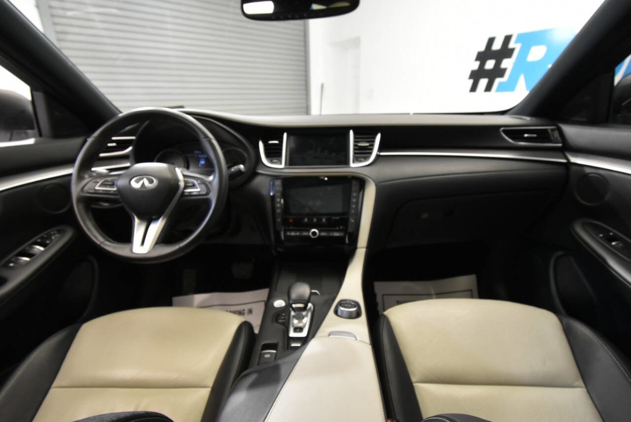 Used 2023 INFINITI QX55 Luxe w/ Cargo Package image 18