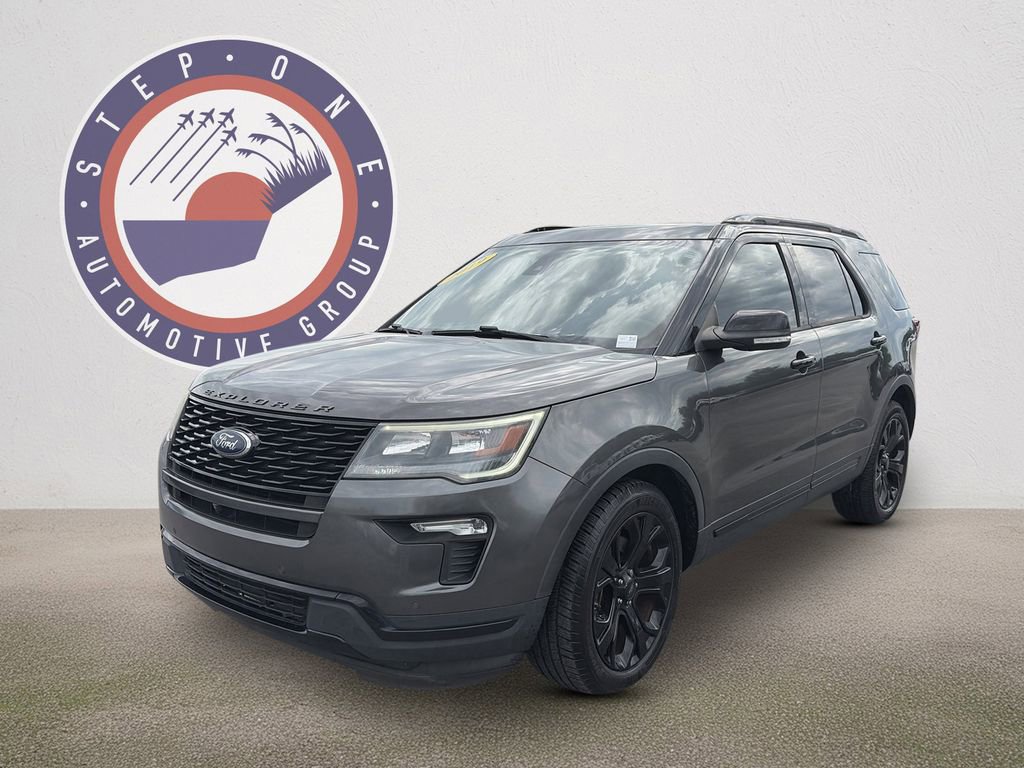 Used 2019 Ford Explorer Sport w/ Equipment Group 401A AWD/4WD image 2