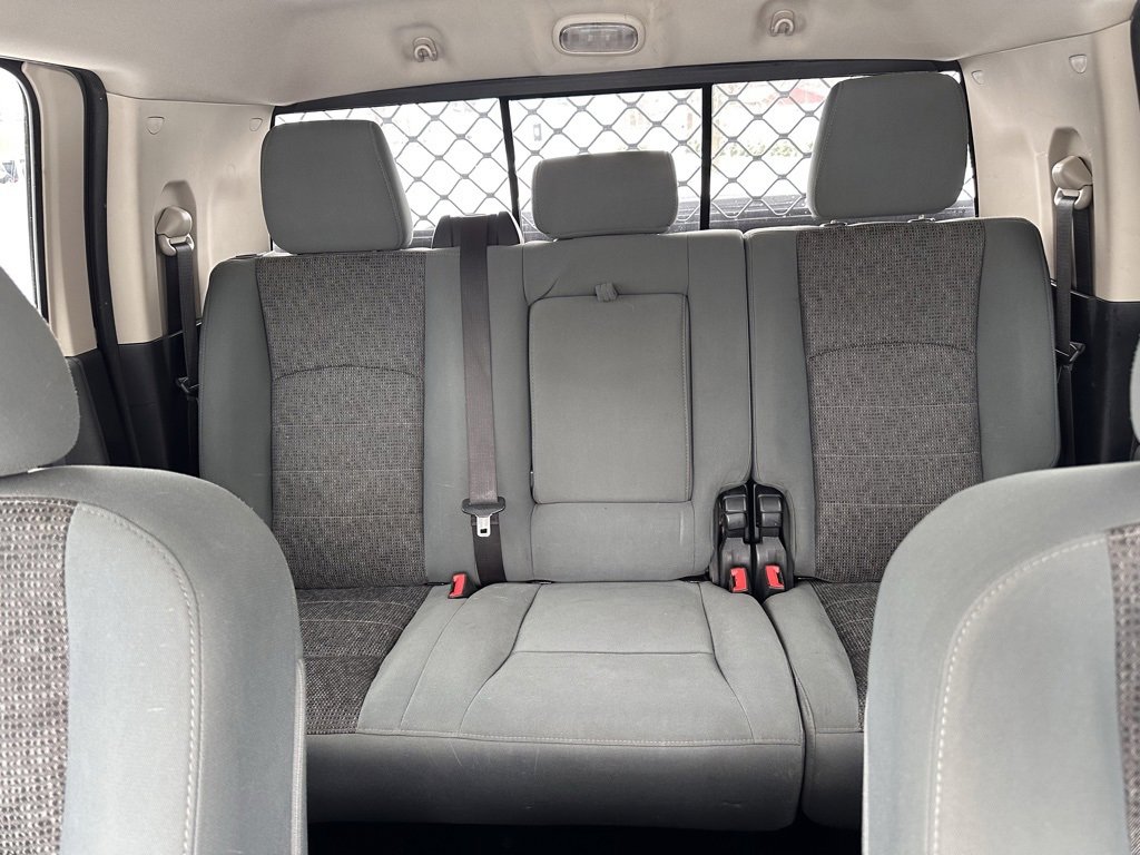 Used 2015 RAM 3500 SLT w/ Cold Weather Group image 21