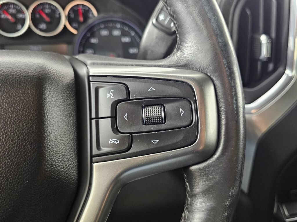 Used 2021 Chevrolet Silverado 1500 RST w/ Z71 Off-Road Package AWD/4WD image 23
