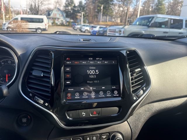 Used 2019 Jeep Cherokee Limited image 26