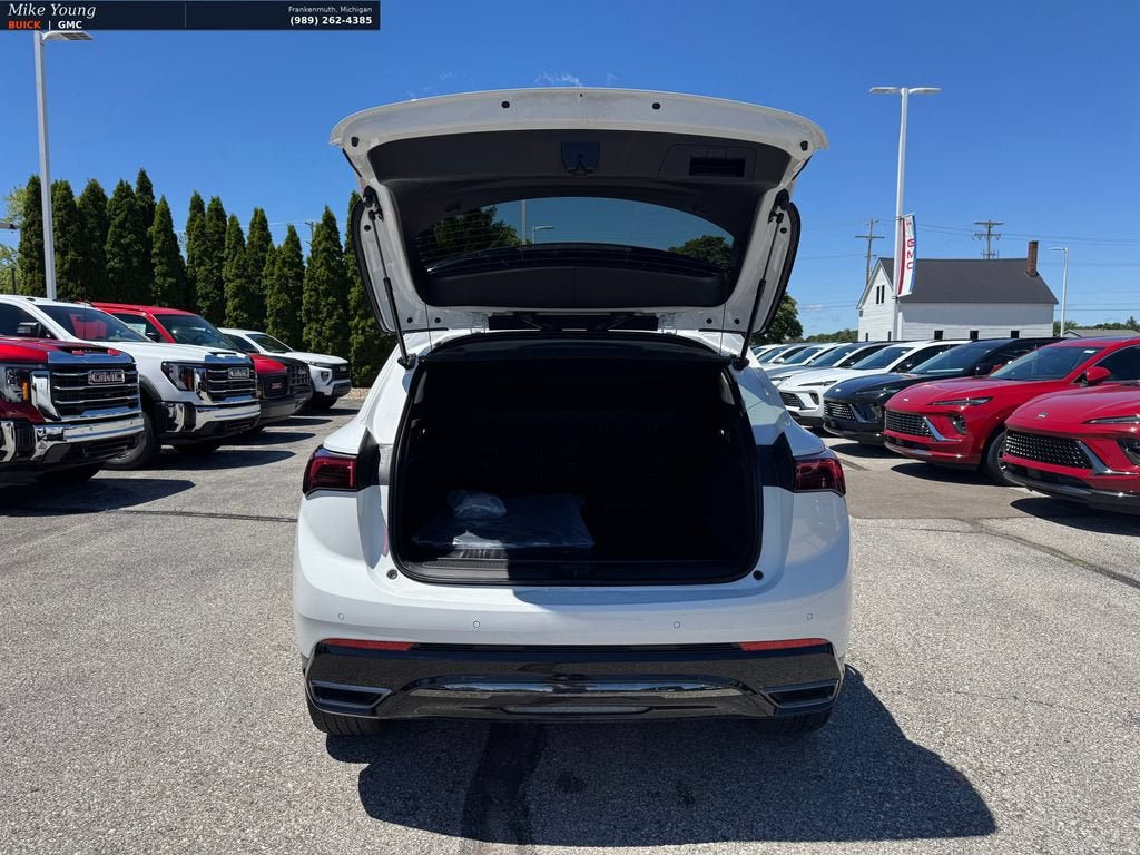 New 2026 Buick Envision Sport Touring AWD/4WD image 5