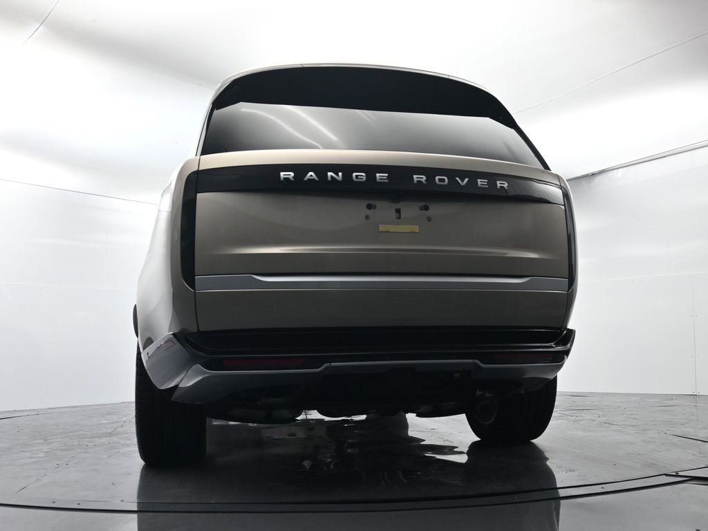 Used 2025 Land Rover Range Rover Autobiography image 47