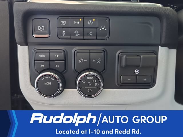 Used 2025 Chevrolet Tahoe Premier w/ Sun And Tow Package AWD/4WD image 11