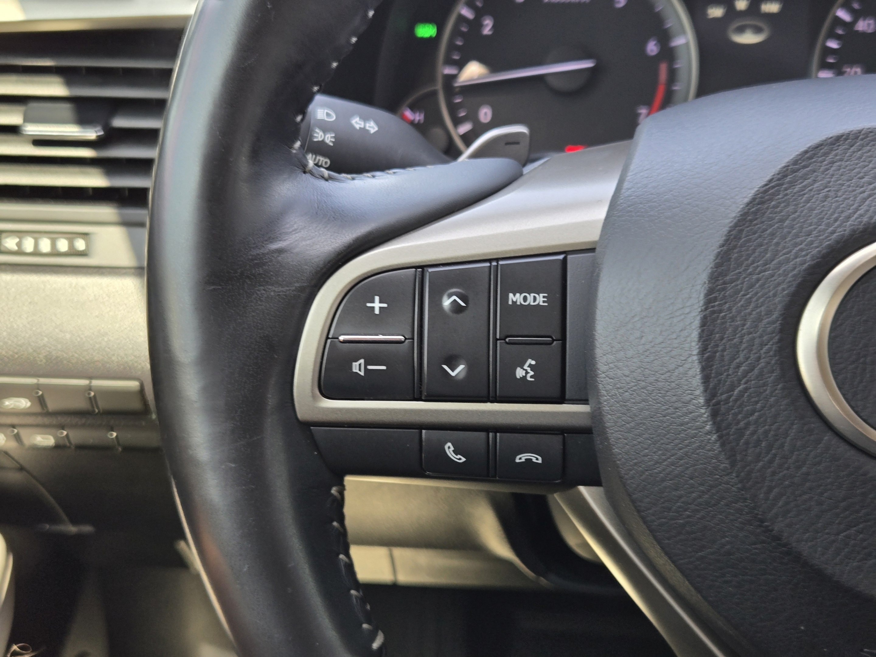 Used 2022 Lexus RX 350 FWD w/ Premium Package image 24
