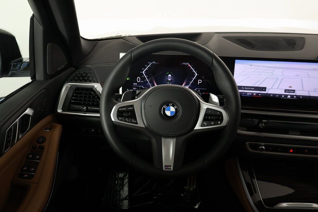 New 2026 BMW X5 xDrive40i w/ M Sport Package image 3
