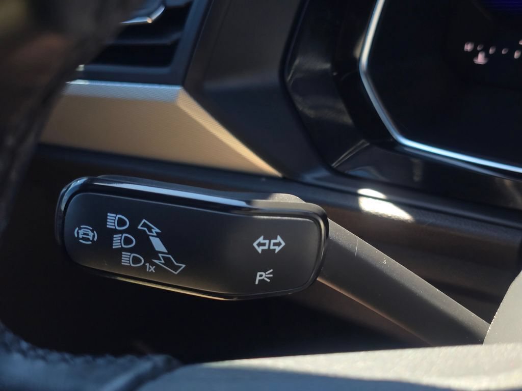 Used 2023 Volkswagen Jetta Sport FWD image 24