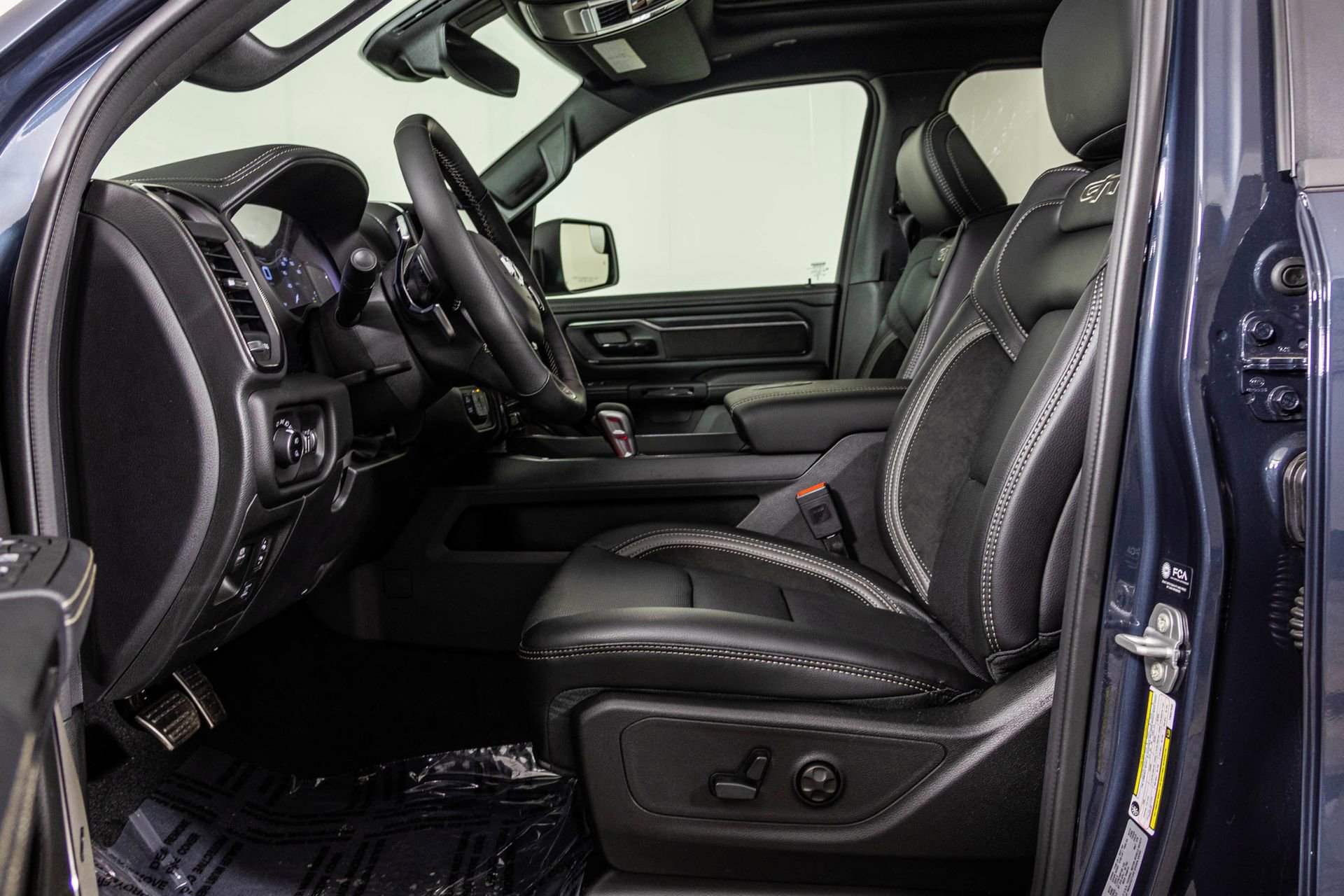 New 2026 RAM 1500 Rebel w/ G/T Package AWD/4WD image 24