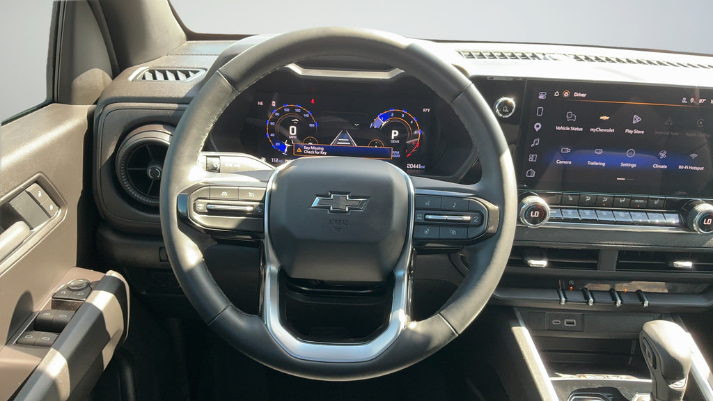 Used 2026 Chevrolet Colorado Trail Boss AWD/4WD image 9