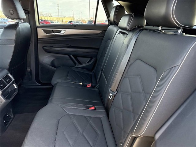 Certified 2024 Volkswagen Atlas Cross Sport SE image 15