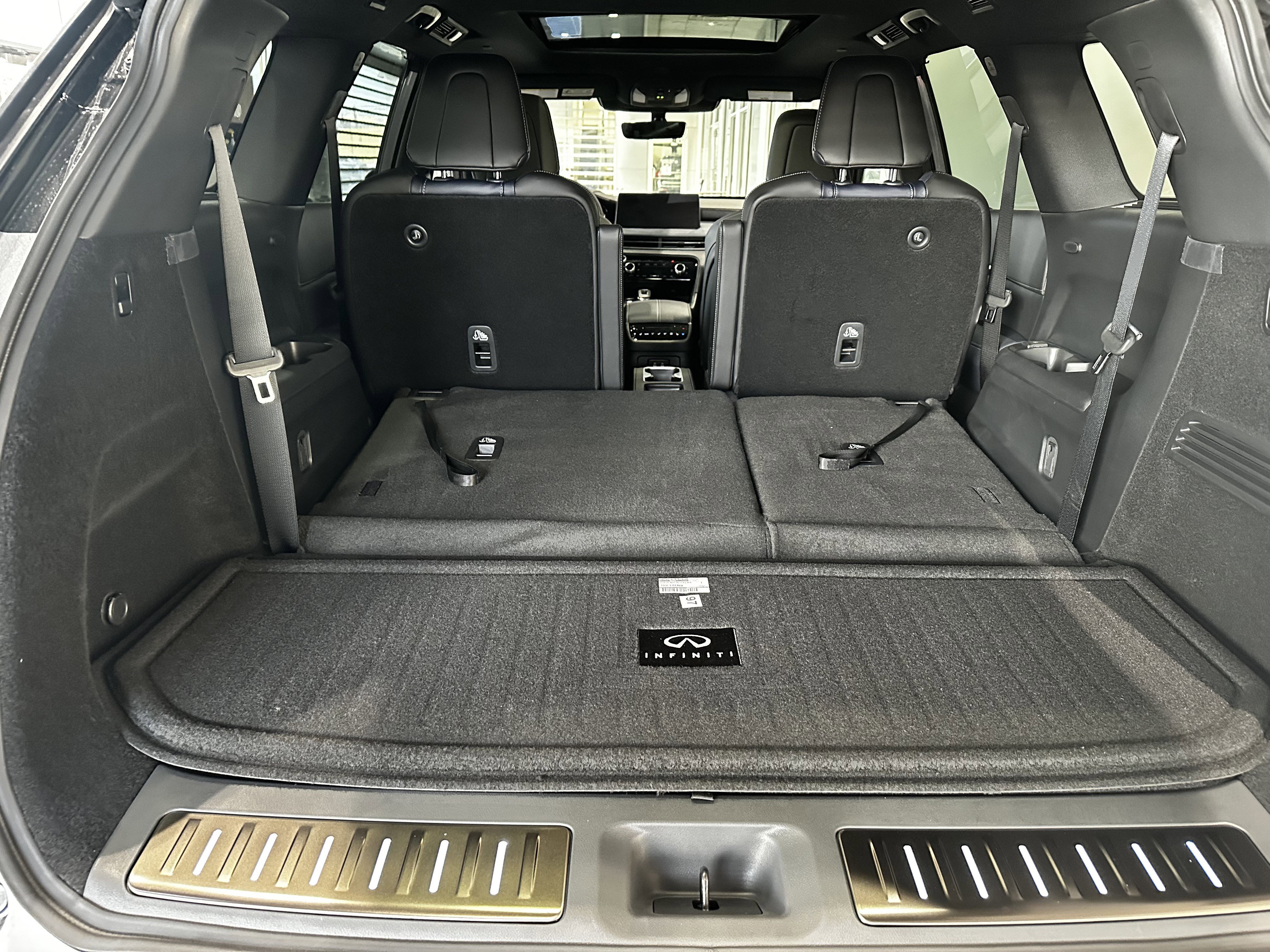 New 2026 INFINITI QX60 Sport w/ Dark Cargo Package image 10