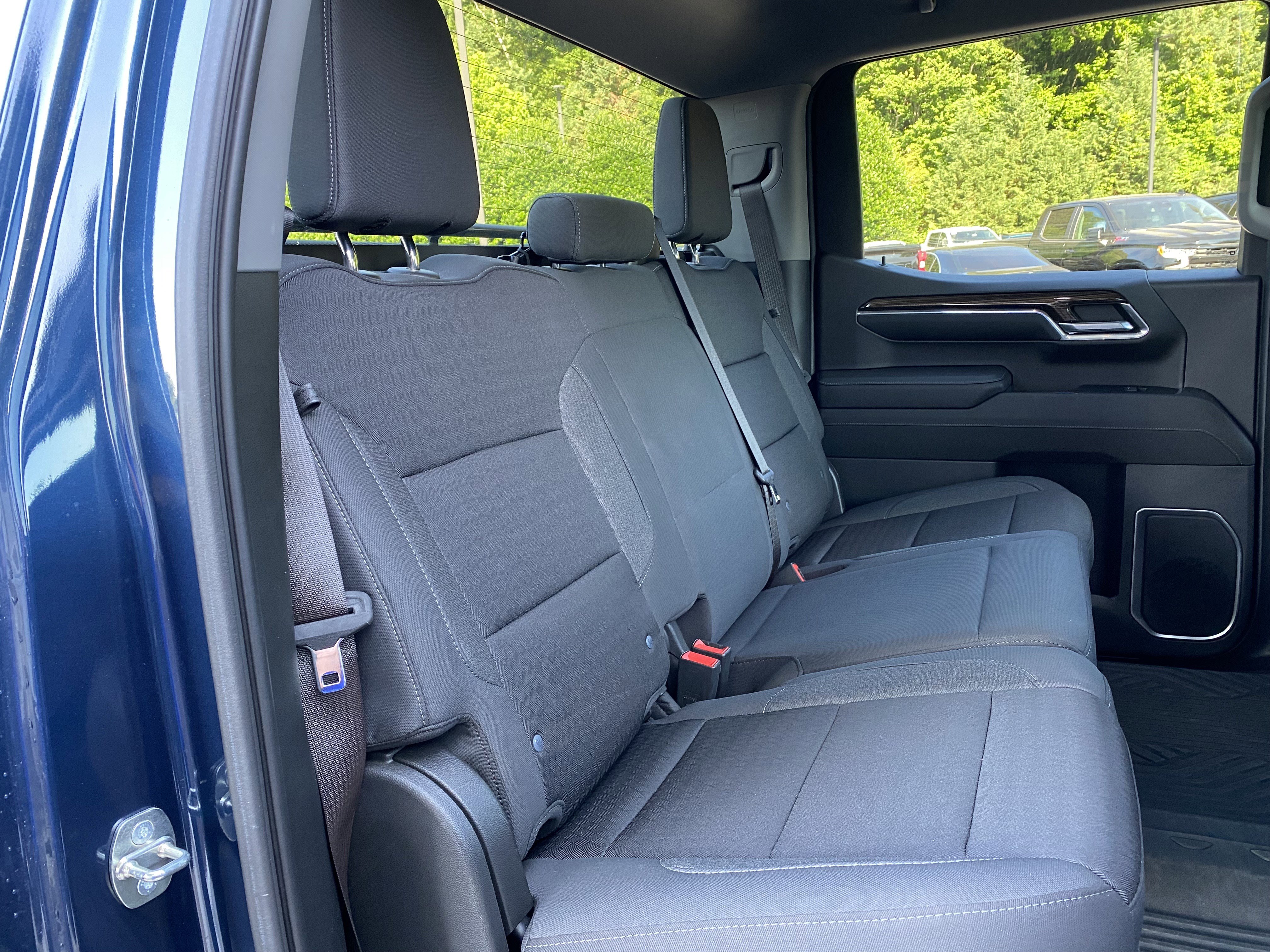 Used 2023 Chevrolet Silverado 1500 RST AWD/4WD image 36