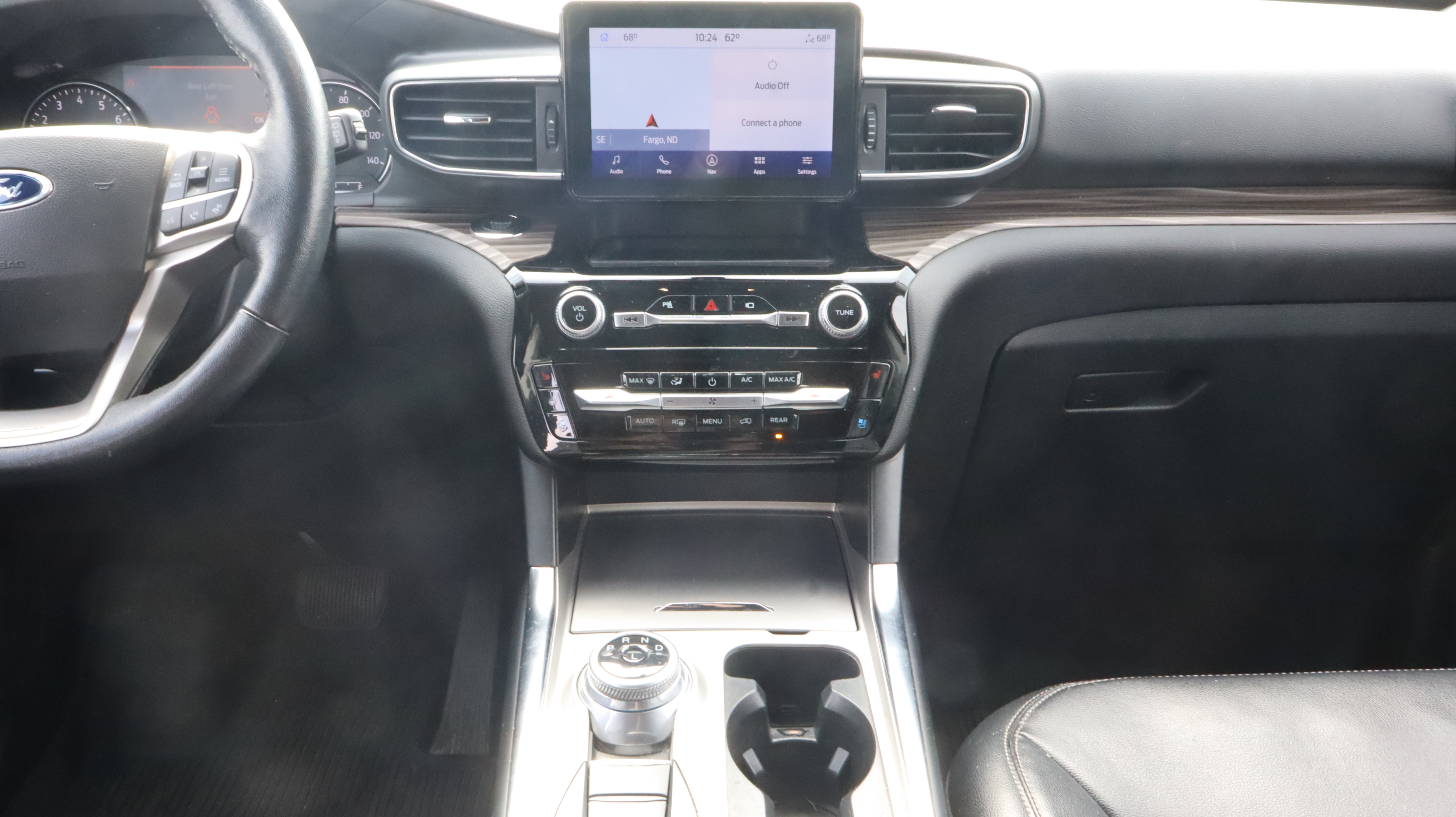 Used 2022 Ford Explorer Limited AWD/4WD image 12