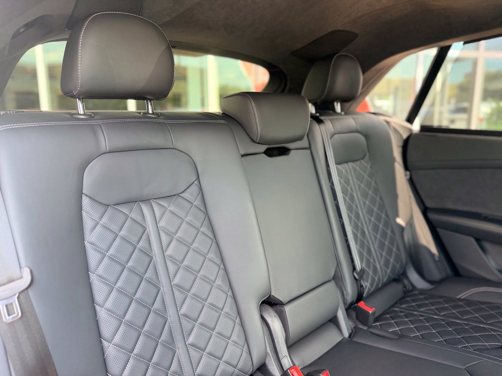Certified 2023 Audi SQ8 Prestige w/ Prestige Package AWD/4WD image 19