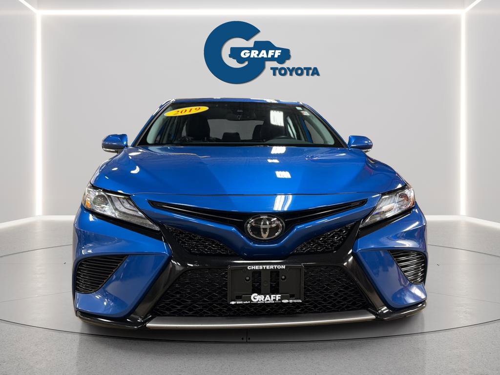 Used 2019 Toyota Camry XSE FWD image 3