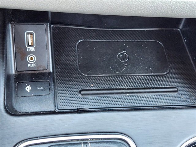 Certified 2020 Kia Sedona EX image 20