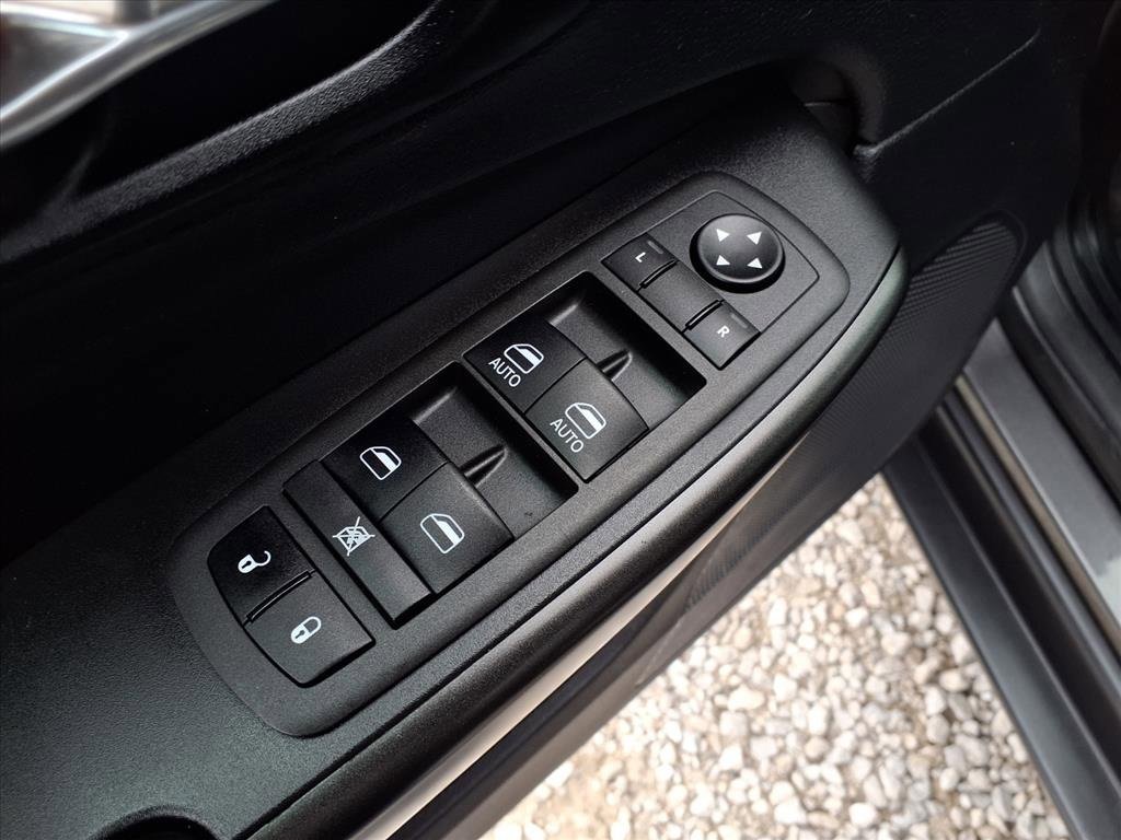 Used 2022 Jeep Cherokee Trailhawk w/ Premium Leather Package image 25