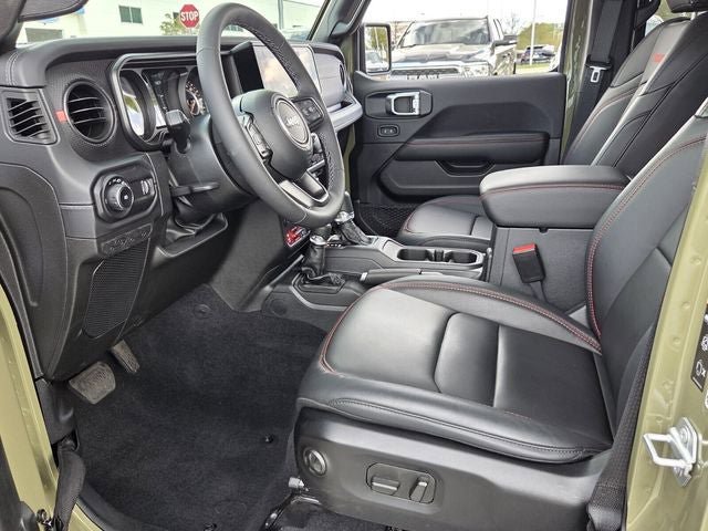 Used 2025 Jeep Wrangler Unlimited Rubicon w/ Safety Group AWD/4WD image 10