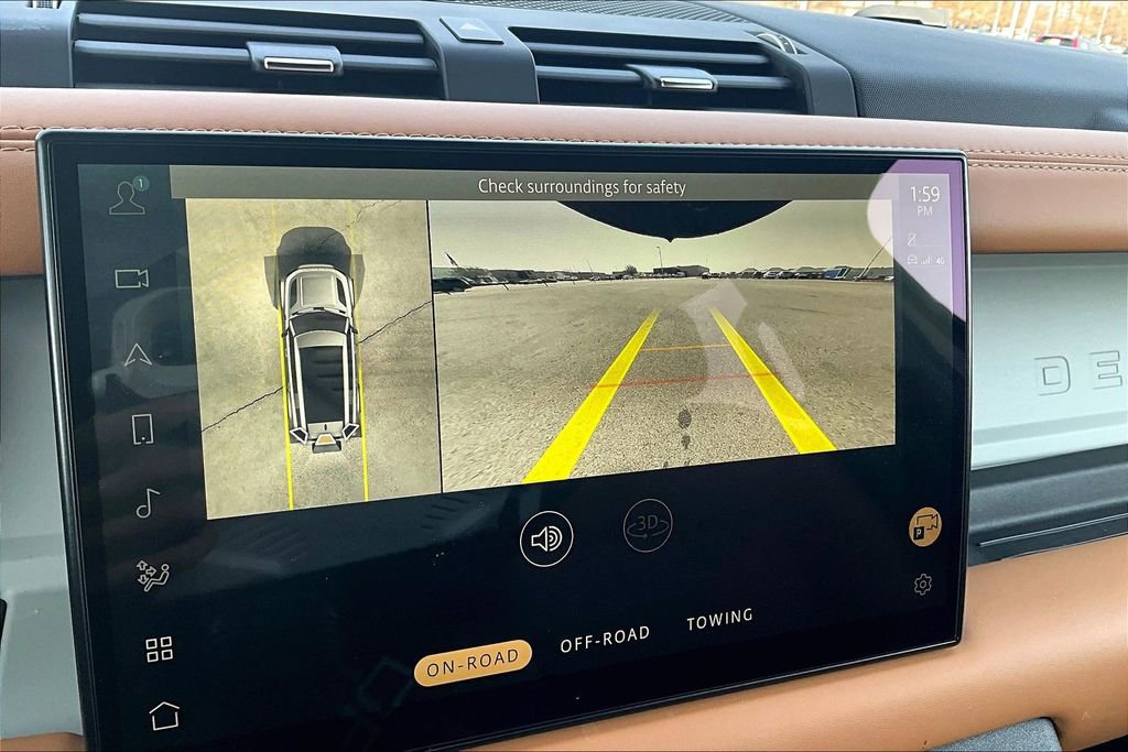 Used 2023 Land Rover Defender 130 SE image 23