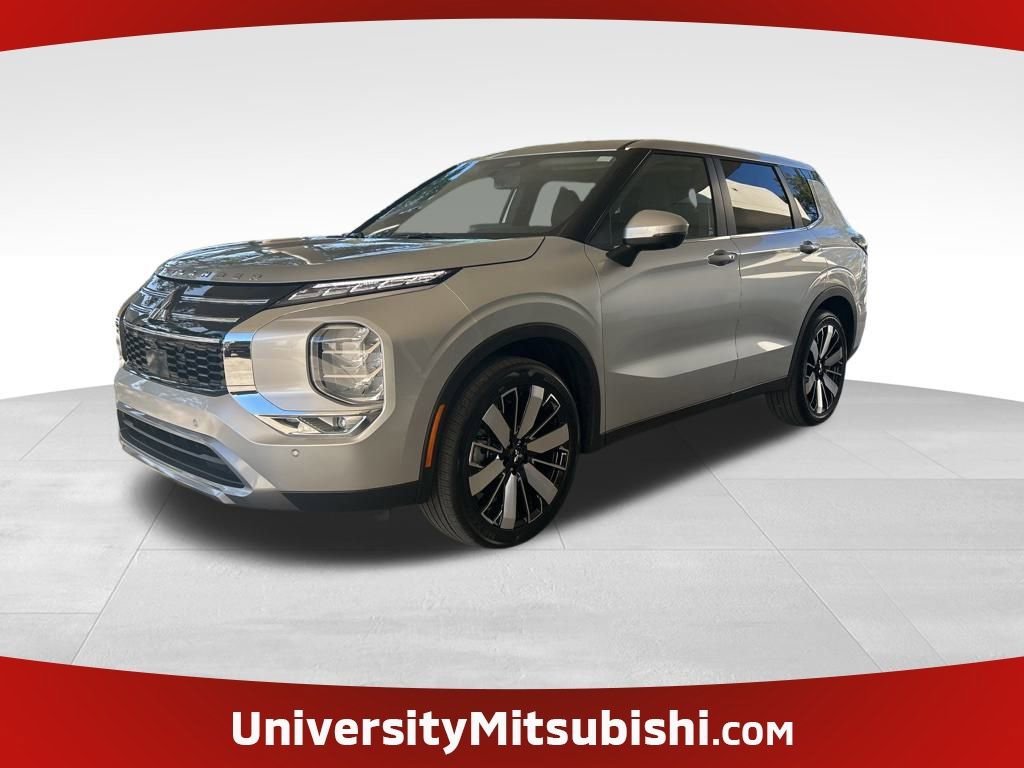 New 2026 Mitsubishi Outlander SE image 1