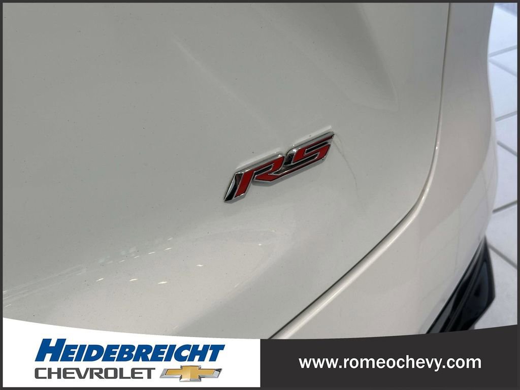 Used 2019 Chevrolet Blazer RS w/ Sun and Wheels Package image 11