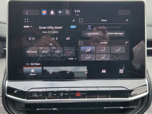 Used 2024 Jeep Compass Latitude image 15