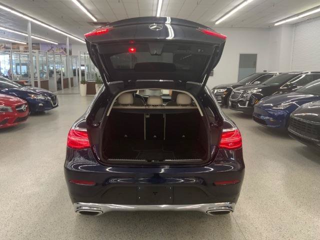 Used 2017 Mercedes-Benz GLC 300 4MATIC Coupe image 32