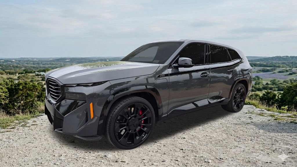 Used 2025 BMW XM image 3