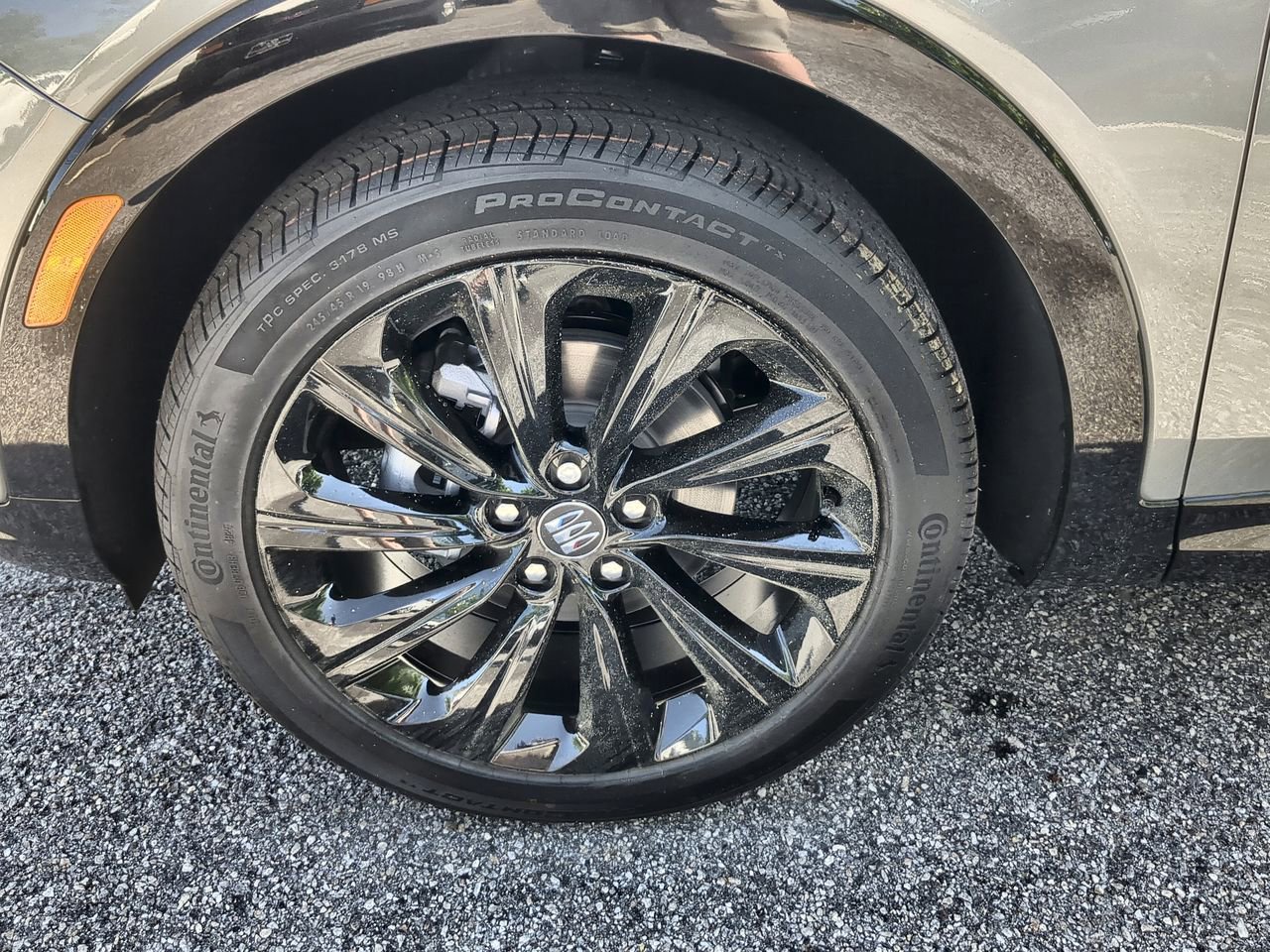 New 2026 Buick Envista Sport Touring w/ Convenience I Package FWD image 30