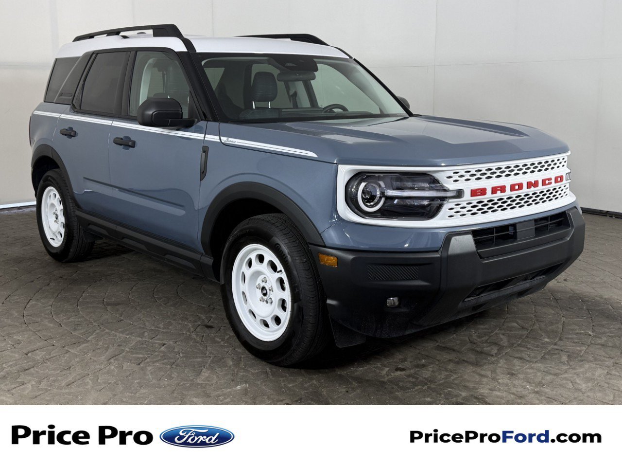 Used 2025 Ford Bronco Sport Heritage w/ Convenience Package AWD/4WD image 1