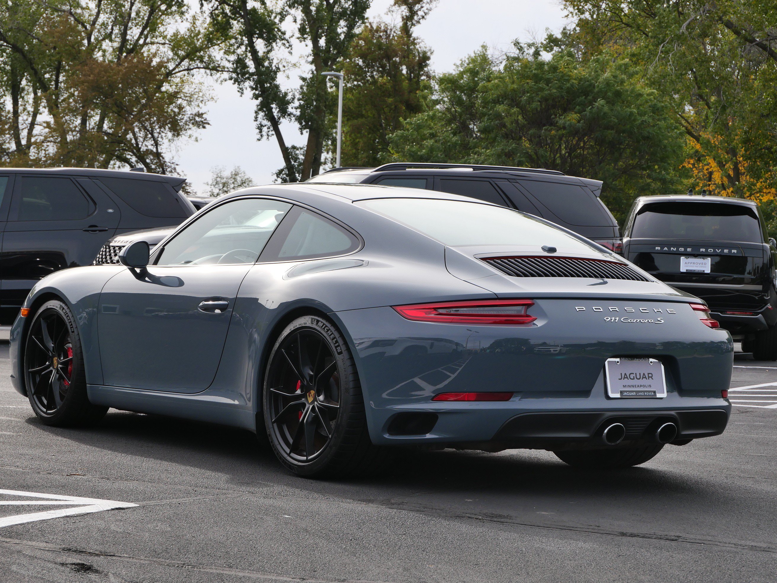 Used 2017 Porsche 911 GT3 RS AWD/4WD image 3