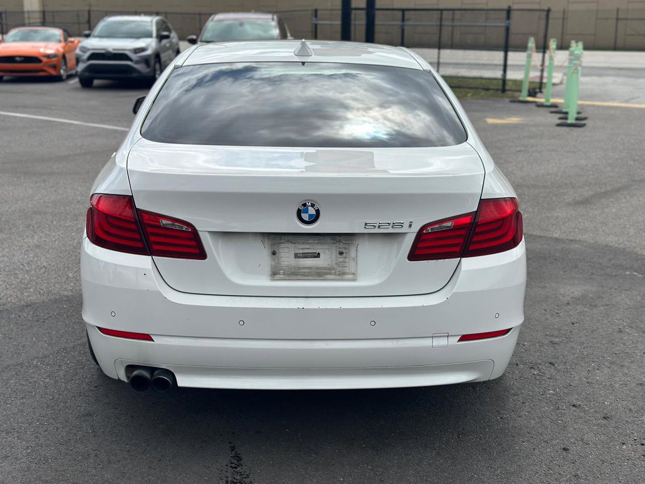 Used 2012 BMW 528i Sedan RWD image 10