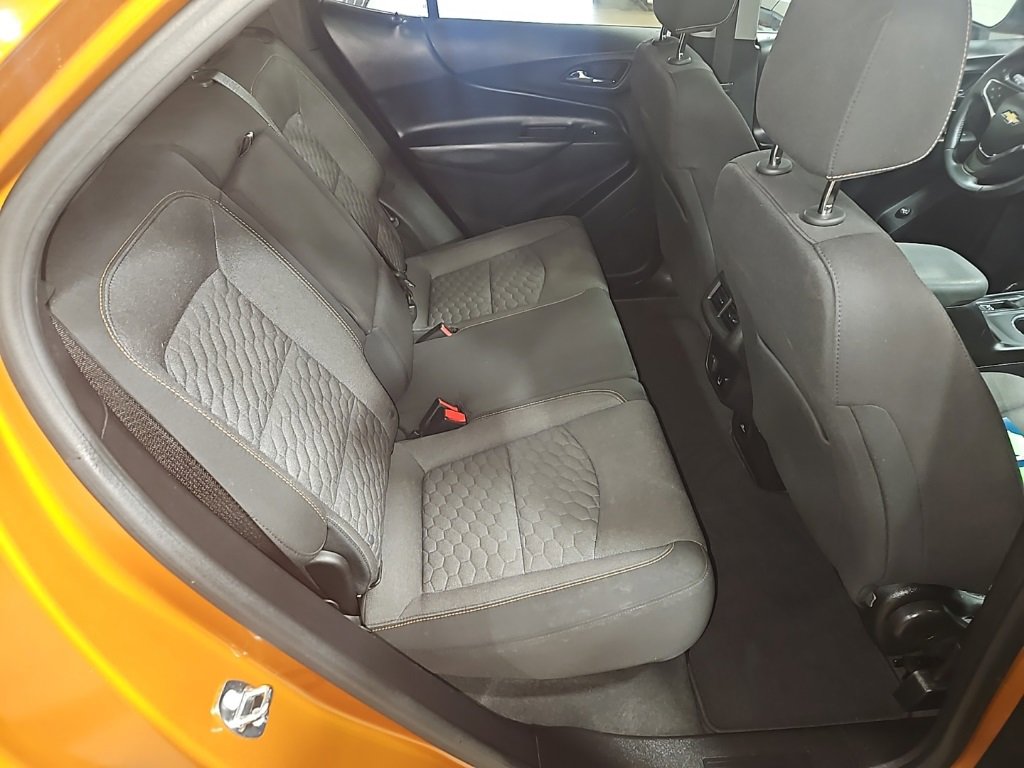 Used 2018 Chevrolet Equinox LT w/ Sun & Infotainment Package image 30