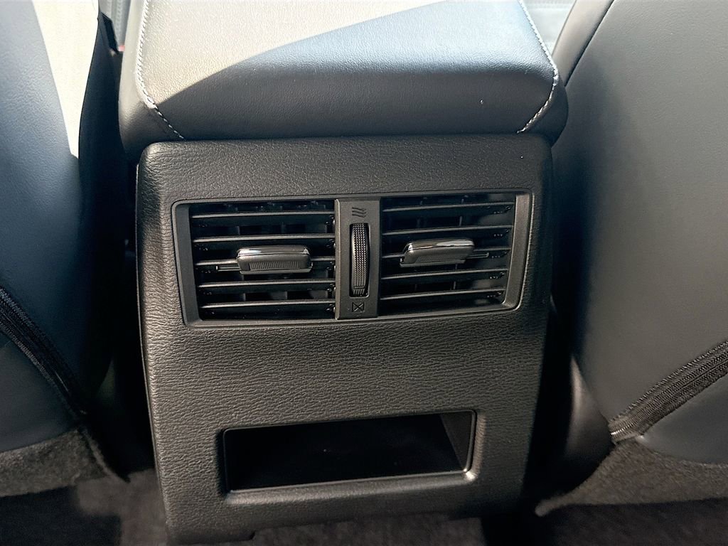 New 2026 Mitsubishi Outlander LE FWD image 23
