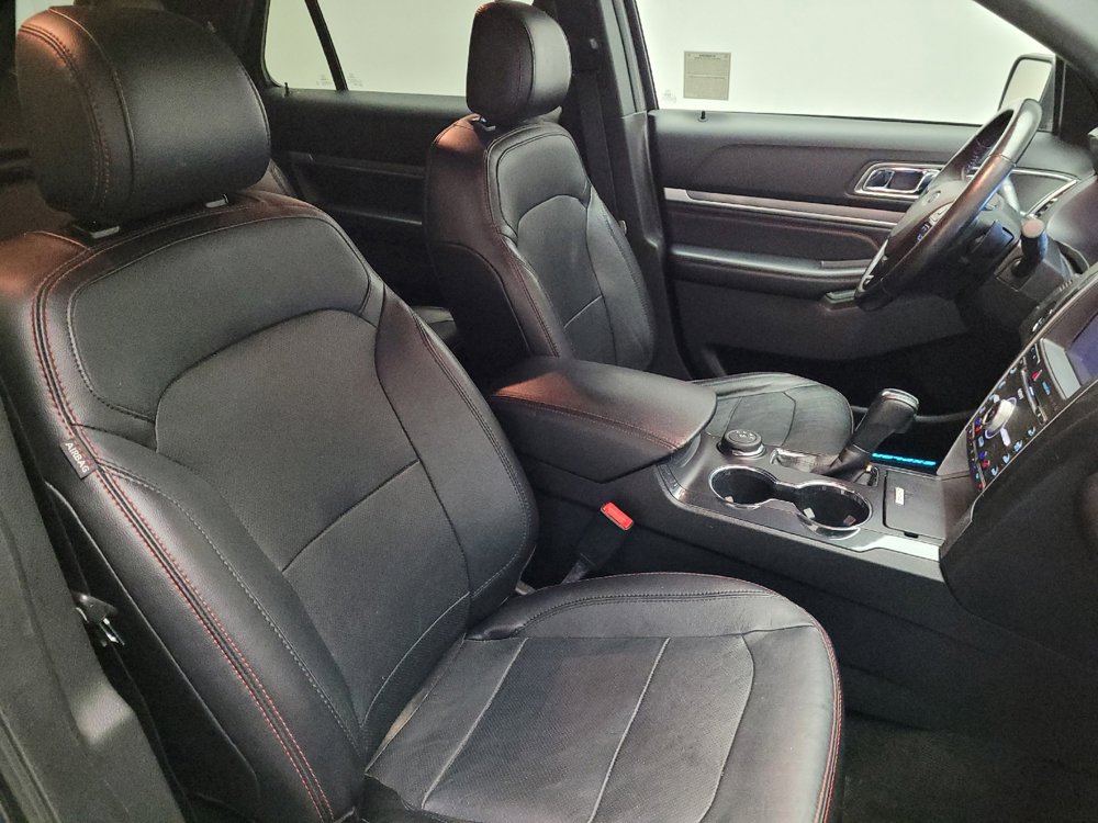 Used 2017 Ford Explorer Sport w/ Equipment Group 401A AWD/4WD image 21